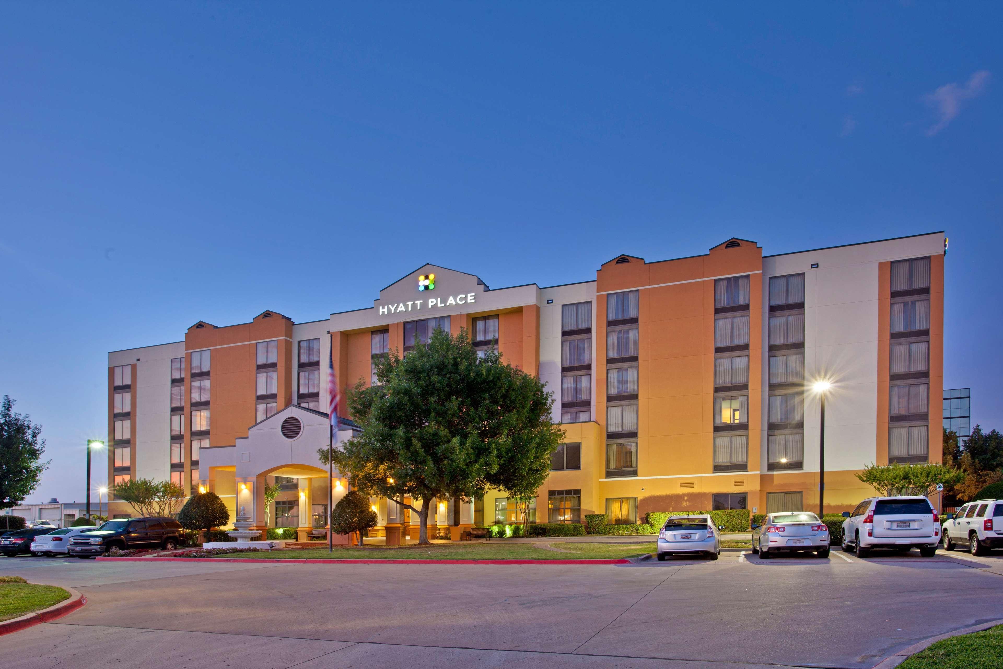 Hyatt Place-Dallas/ארלינגטון מראה חיצוני תמונה