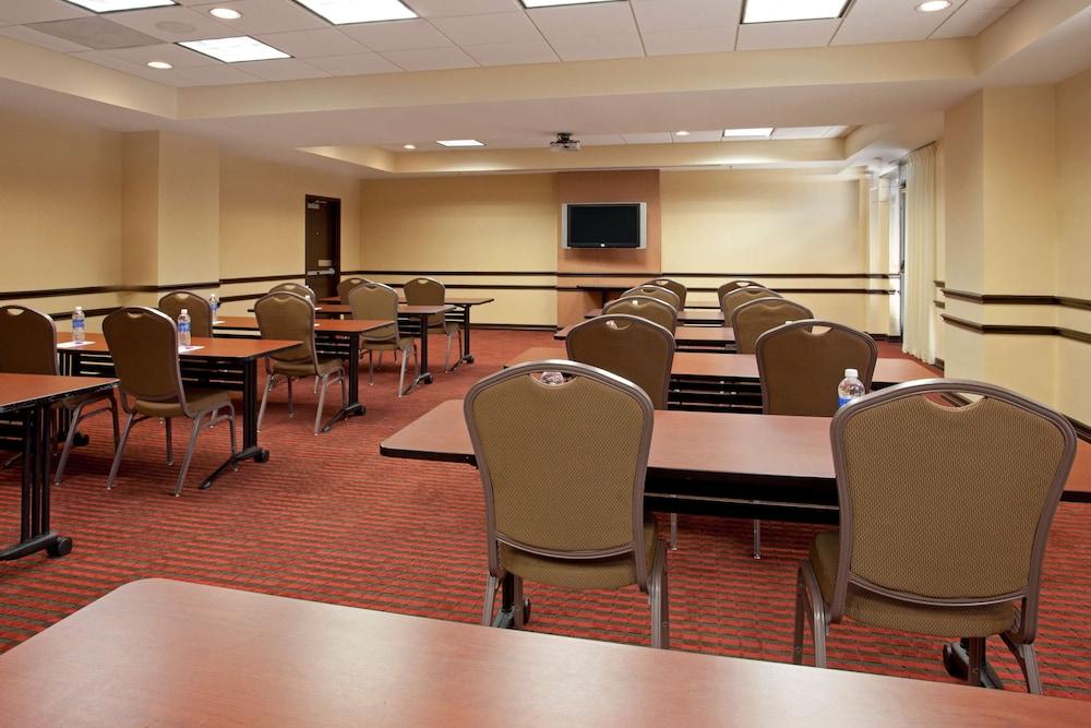 Hyatt Place-Dallas/ארלינגטון מראה חיצוני תמונה