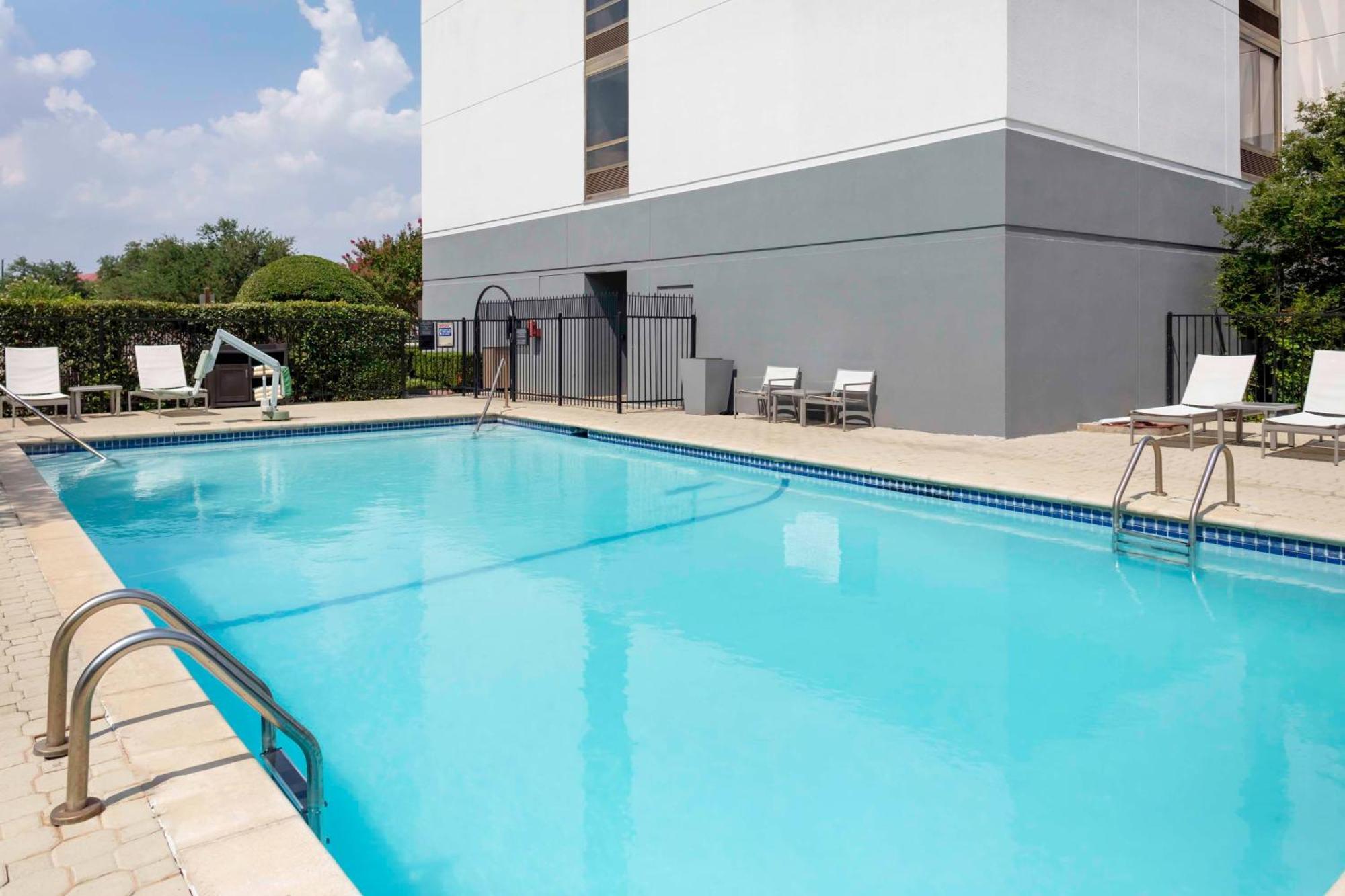 Hyatt Place-Dallas/ארלינגטון מראה חיצוני תמונה